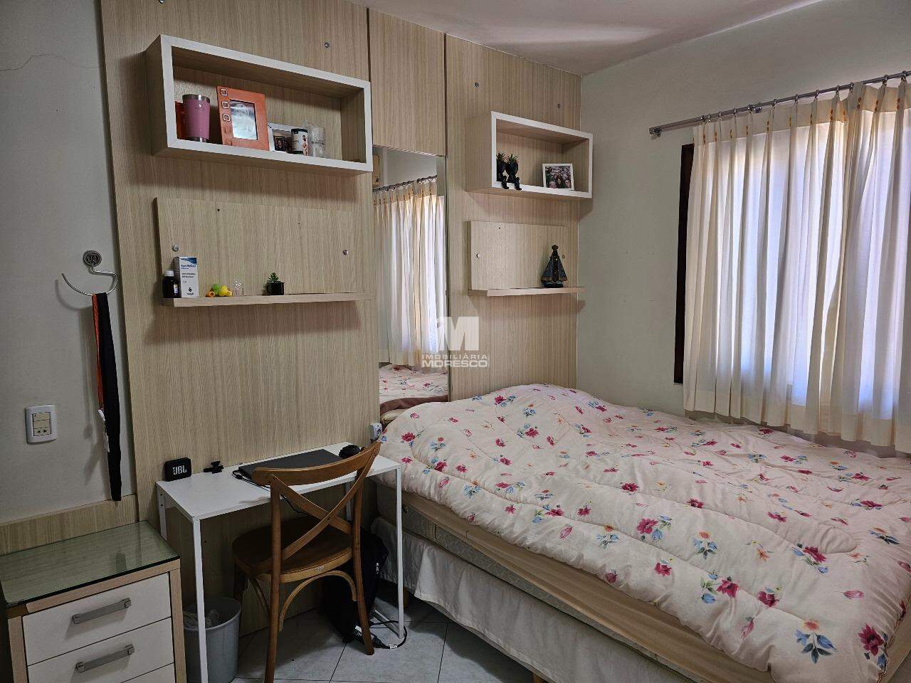 Casa à venda no bairro Guarani: 