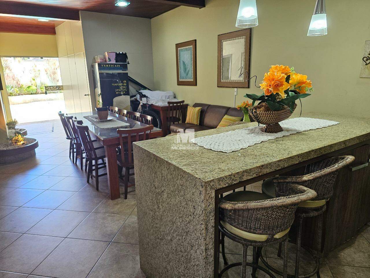 Casa à venda no bairro Guarani: 