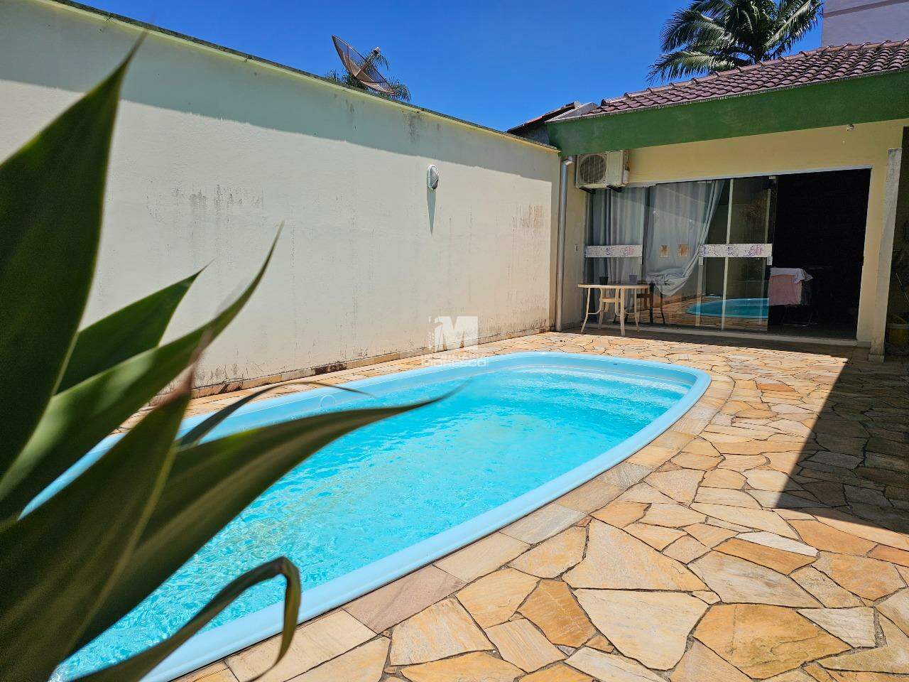 Casa à venda no bairro Guarani: 
