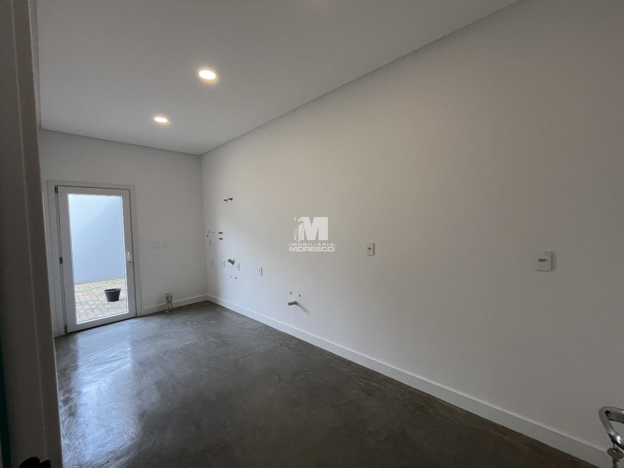 Casa à venda no bairro Imigrantes: