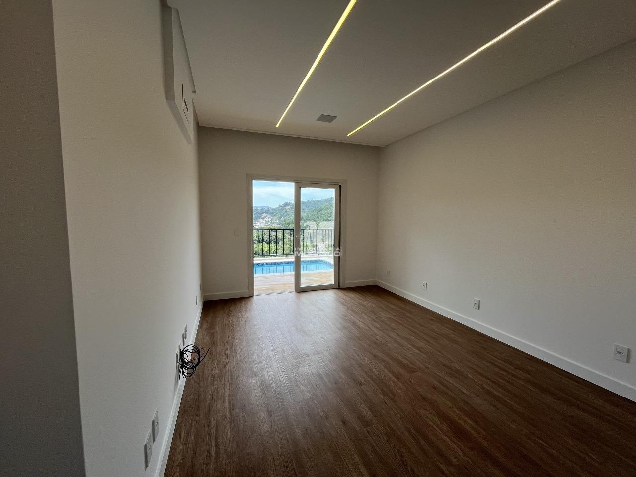 Casa à venda no bairro Imigrantes: