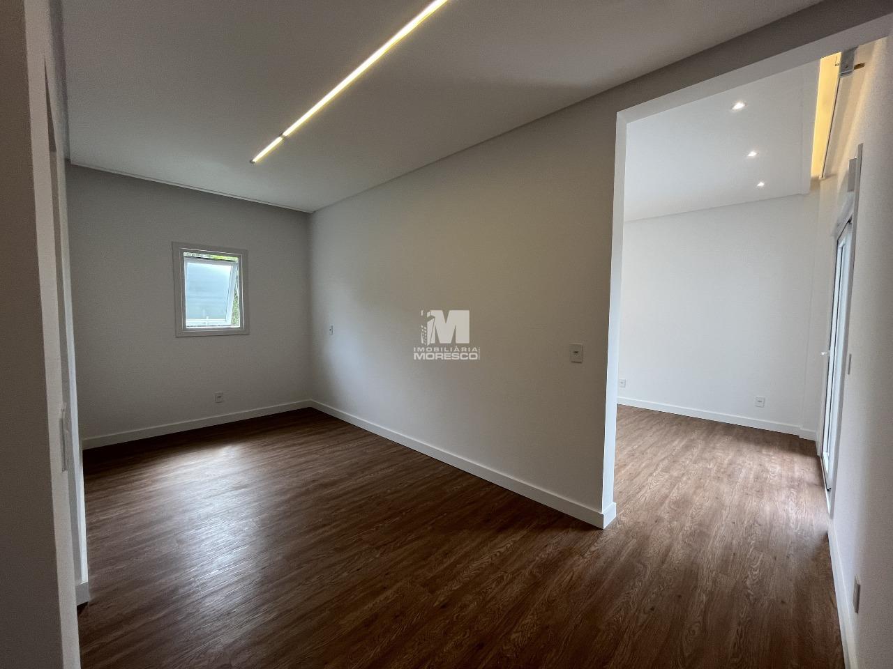 Casa à venda no bairro Imigrantes: