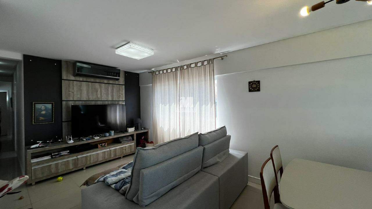 Apartamento à venda no bairro Centro: