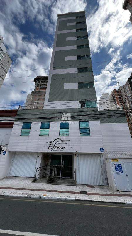 Apartamento à venda no bairro Centro: 