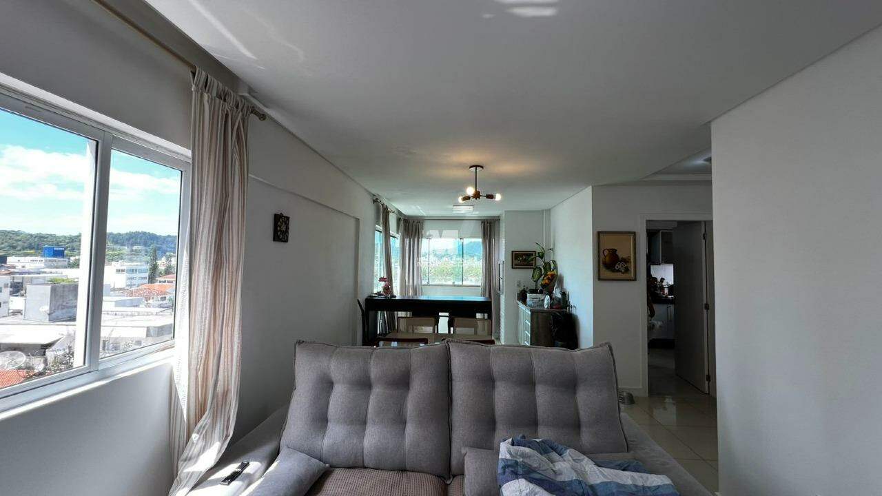 Apartamento à venda no bairro Centro: