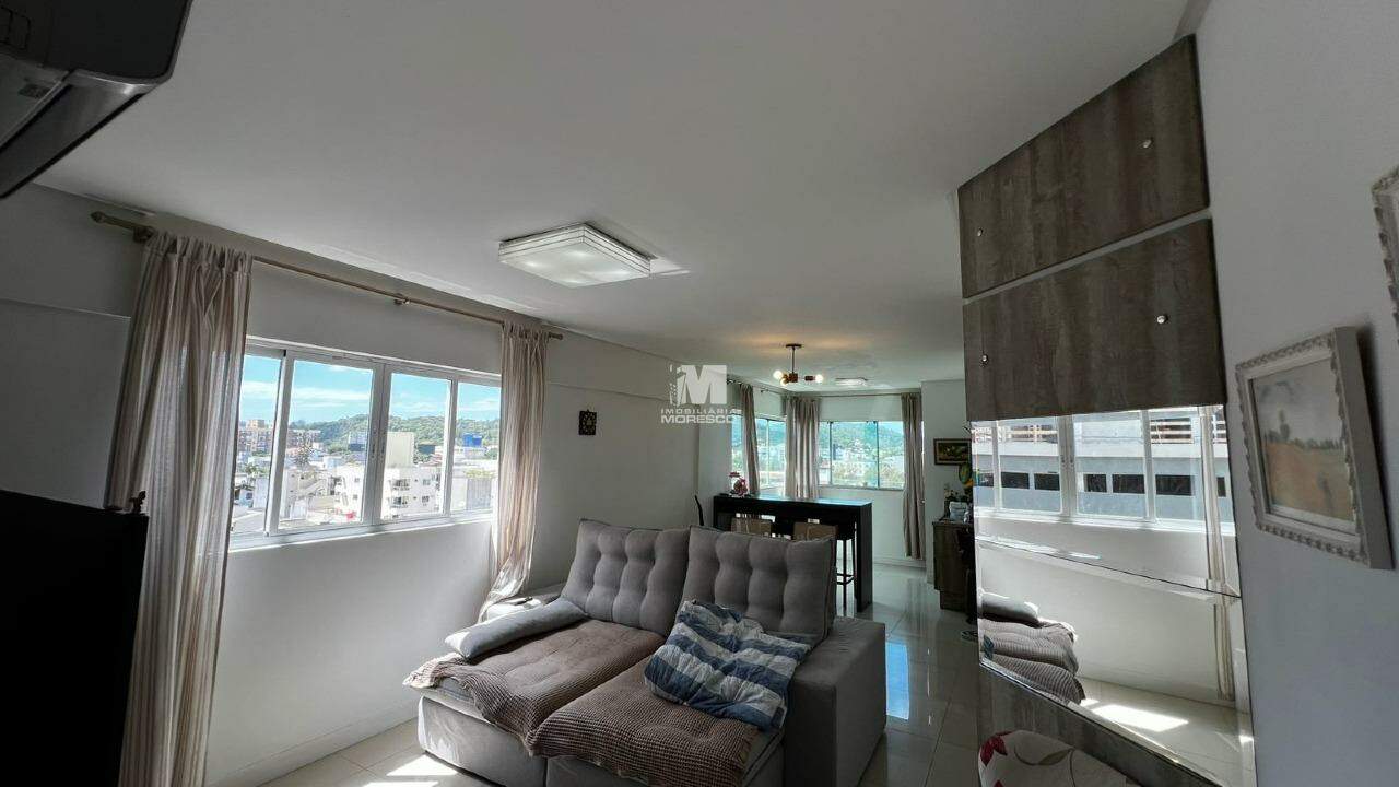 Apartamento à venda no bairro Centro: