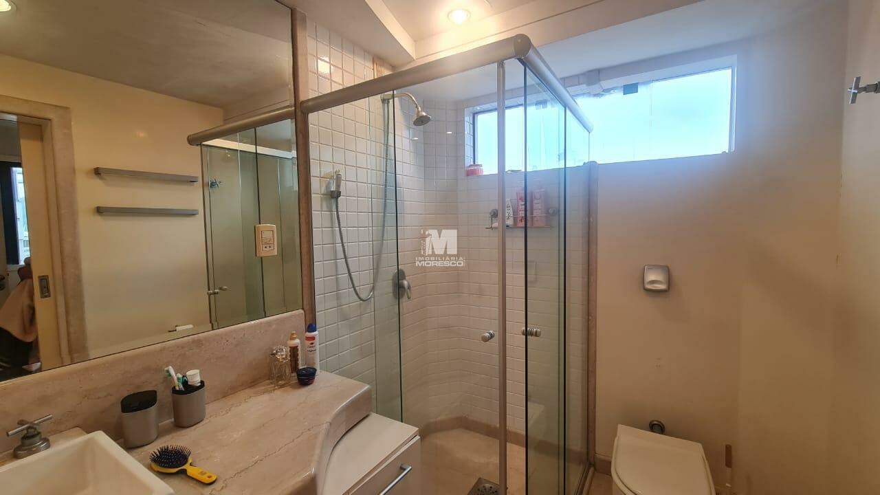 Apartamento à venda no bairro Centro I: