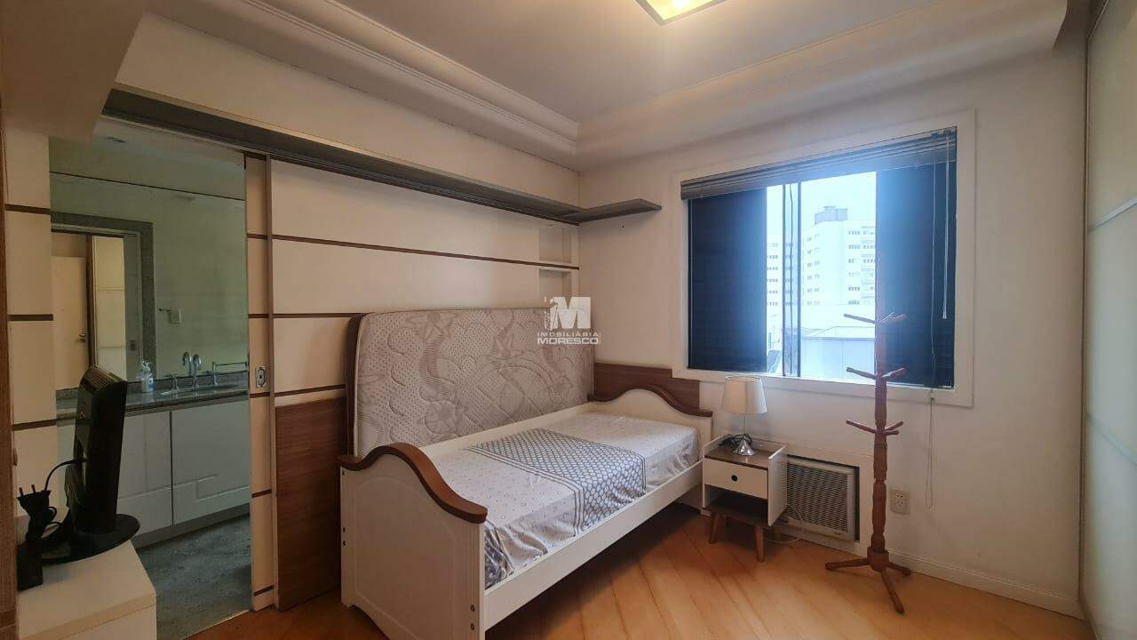 Apartamento à venda no bairro Centro I: