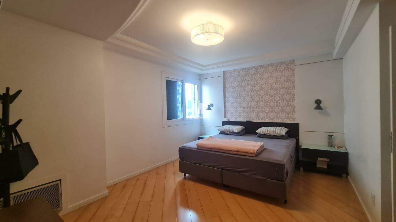 Apartamento à venda no bairro Centro I: