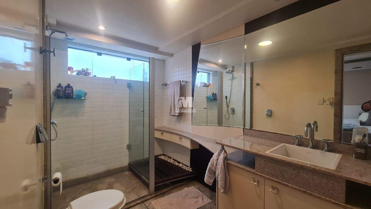 Apartamento à venda no bairro Centro I: