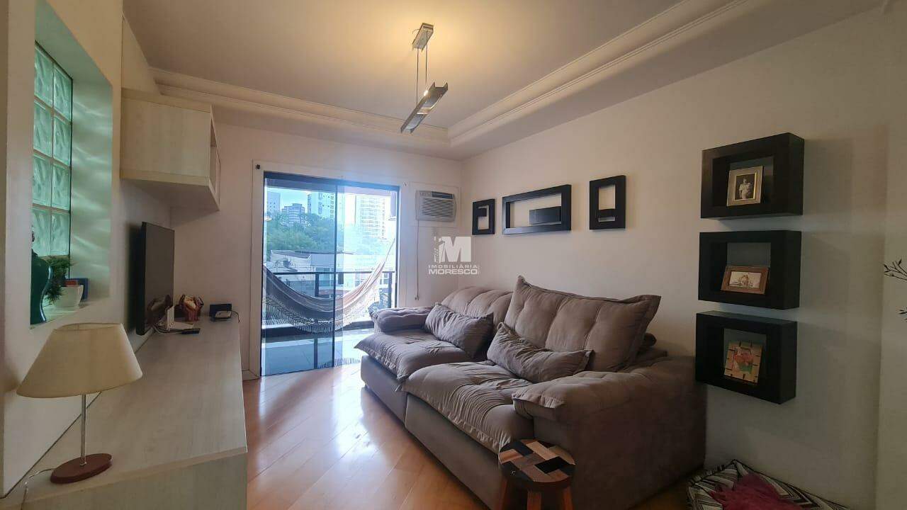 Apartamento à venda no bairro Centro I: