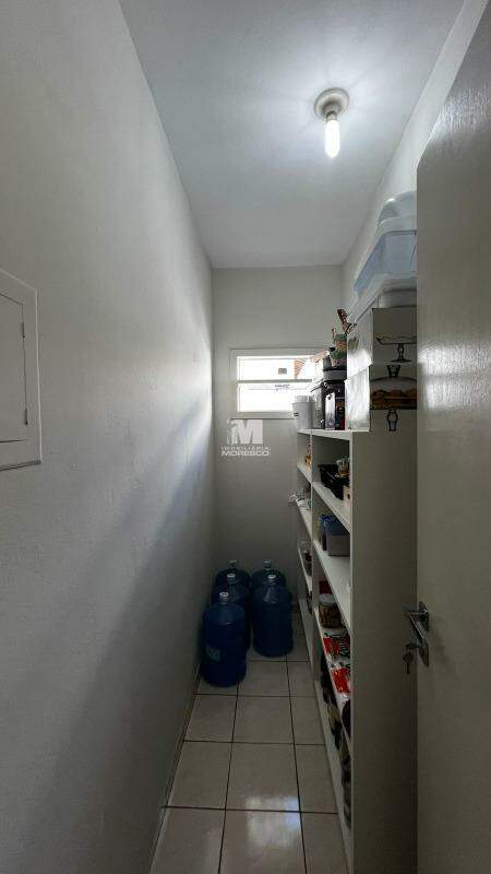 Casa à venda no bairro Jardim Maluche: 