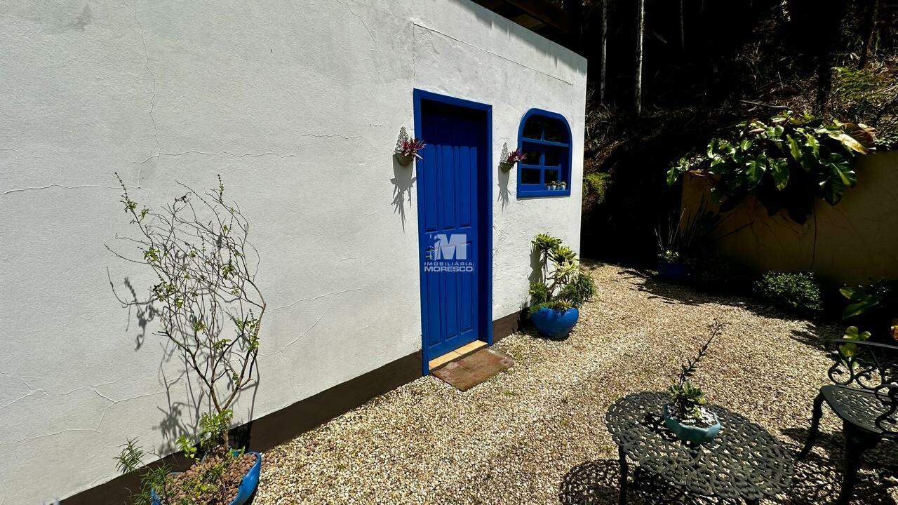 Casa à venda no bairro Guarani: