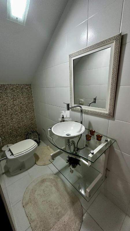 Casa à venda no bairro Guarani: