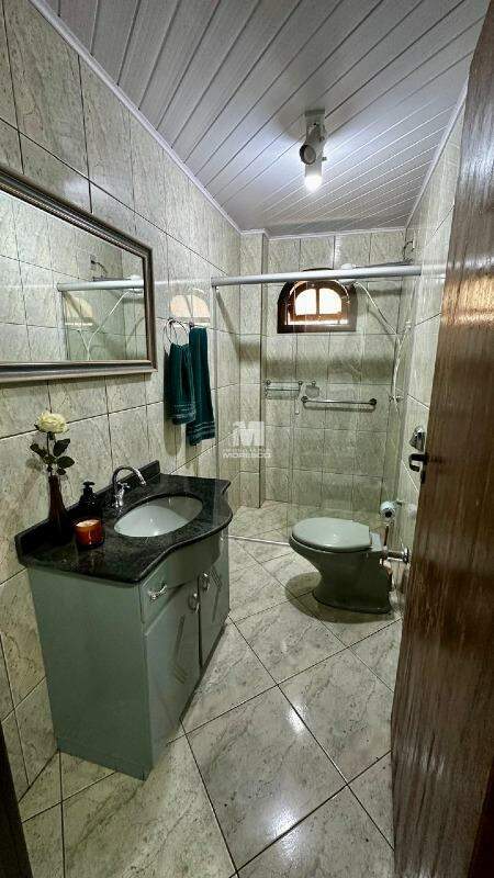 Casa à venda no bairro Guarani: