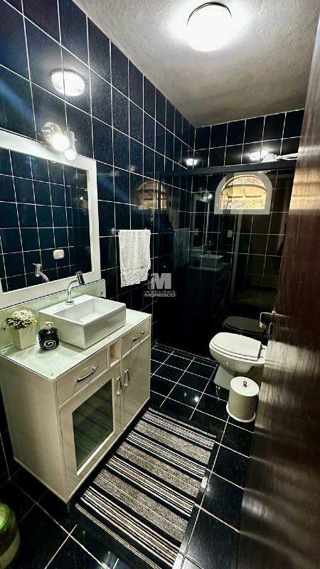 Casa à venda no bairro Guarani: