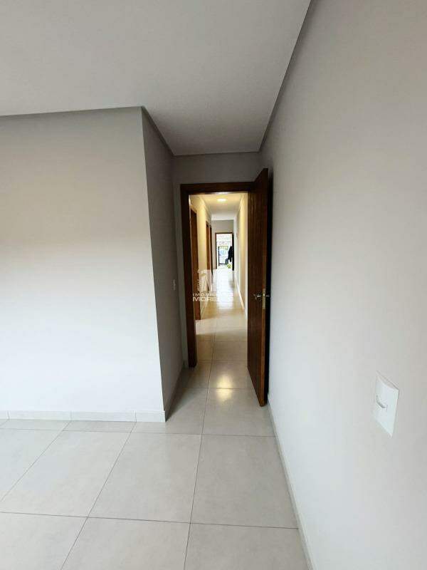 Casa à venda no bairro Limeira Baixa: 