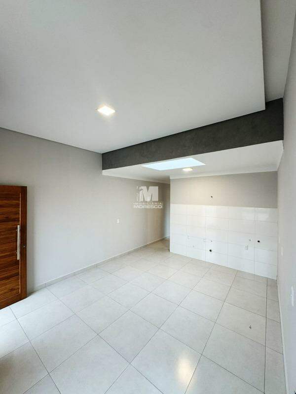 Casa à venda no bairro Limeira Baixa: 