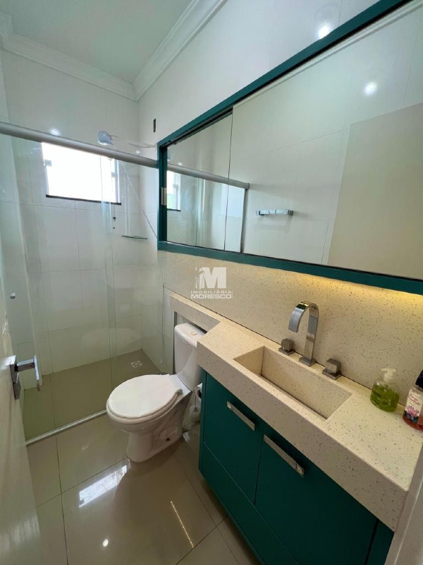 Apartamento à venda no bairro Souza Cruz: 