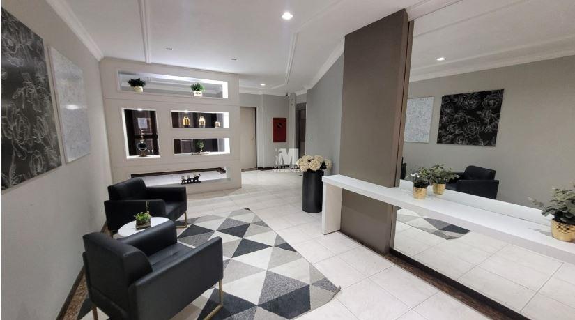 Apartamento à venda no bairro Centro I: 