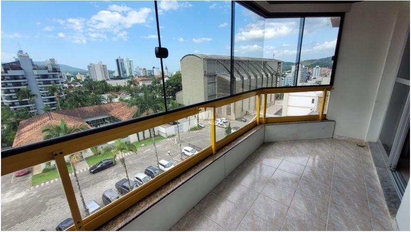 Apartamento à venda no bairro Centro I: 