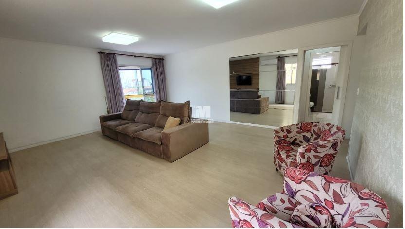 Apartamento à venda no bairro Centro I: 