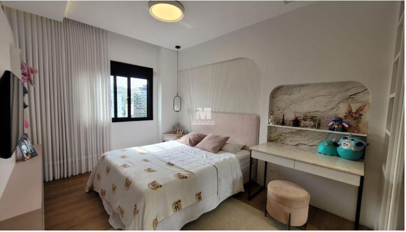 Apartamento à venda no bairro Centro I: