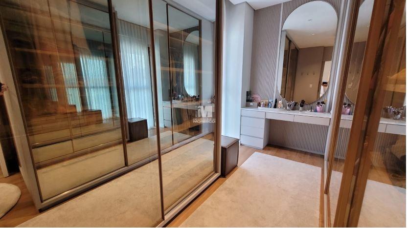 Apartamento à venda no bairro Centro I: