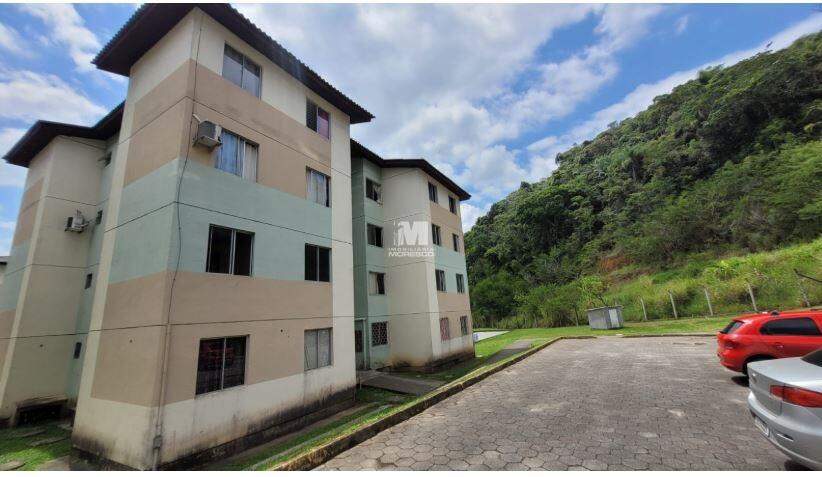 Apartamento à venda no bairro Cedrinho: 