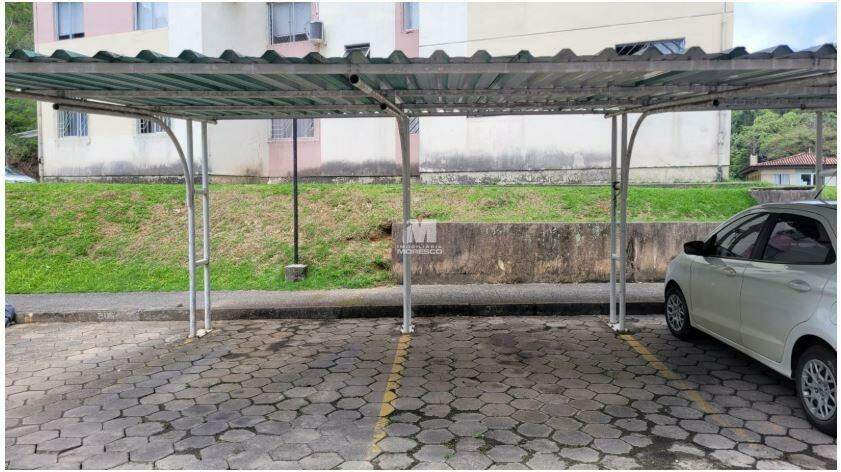 Apartamento à venda no bairro Cedrinho: 