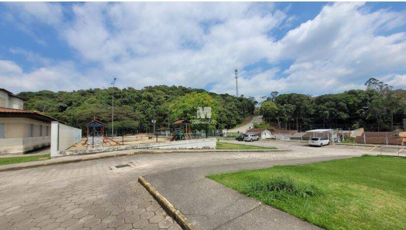 Apartamento à venda no bairro Cedrinho: 
