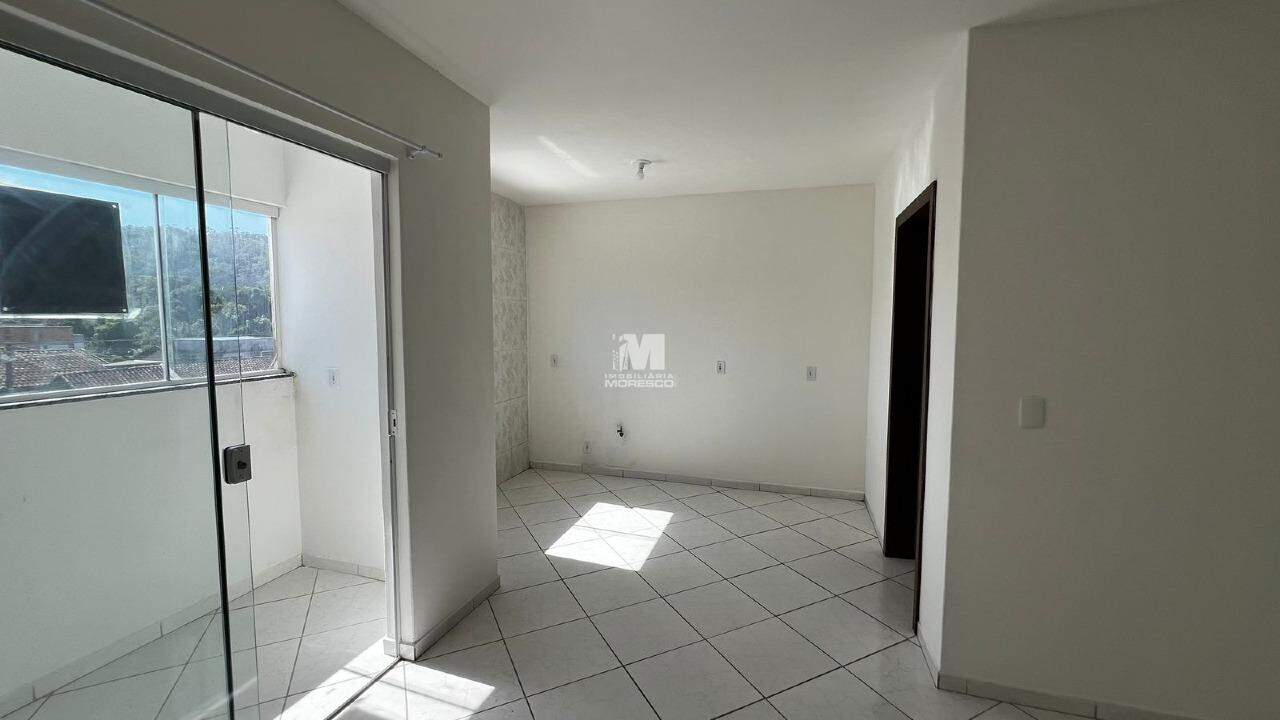 Apartamento para aluguel no bairro Rio Branco: 