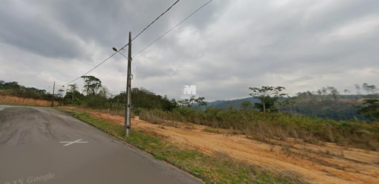 Terreno à venda no bairro Tomaz Coelho: 