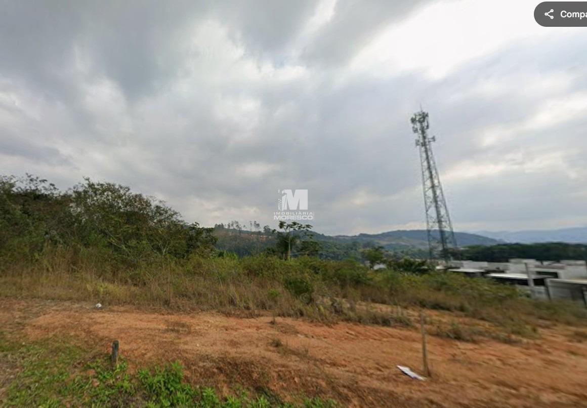 Terreno à venda no bairro Tomaz Coelho: 