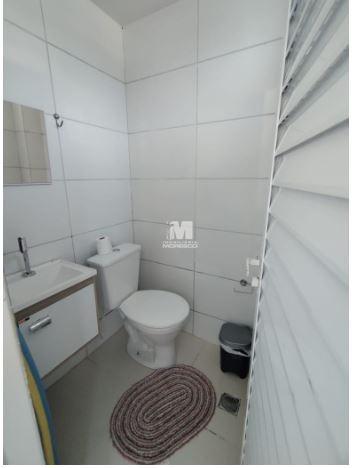 Casa à venda no bairro Cedrinho: 