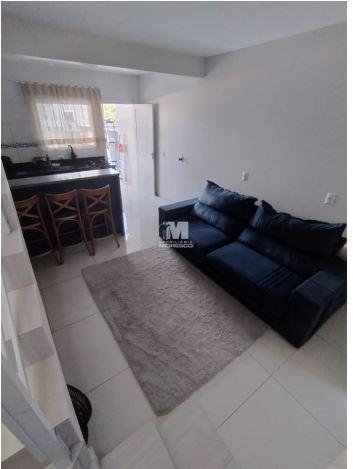 Casa à venda no bairro Cedrinho: 