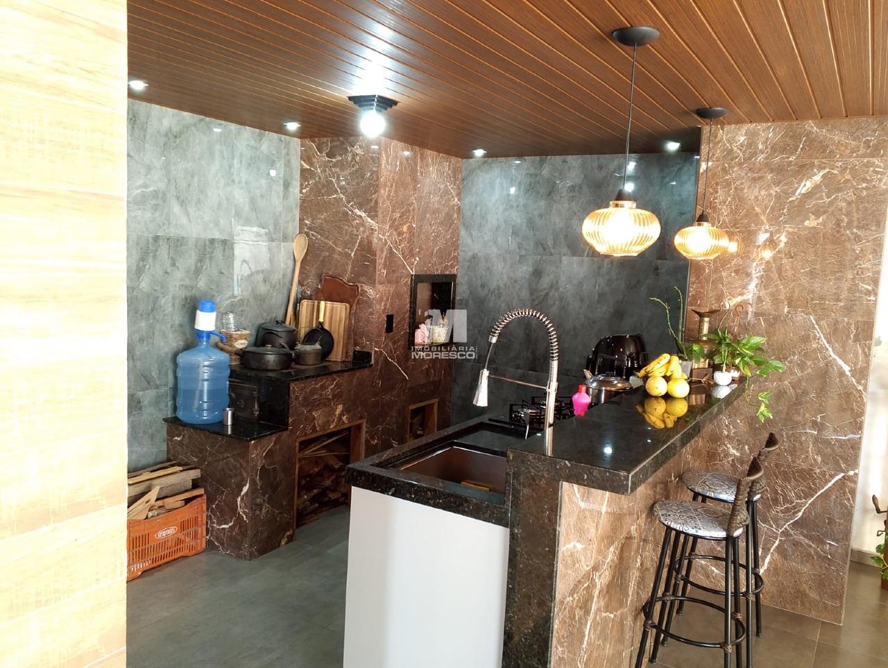 Casa à venda no bairro Dom Joaquim: 