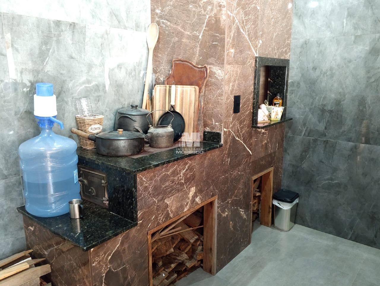 Casa à venda no bairro Dom Joaquim: 