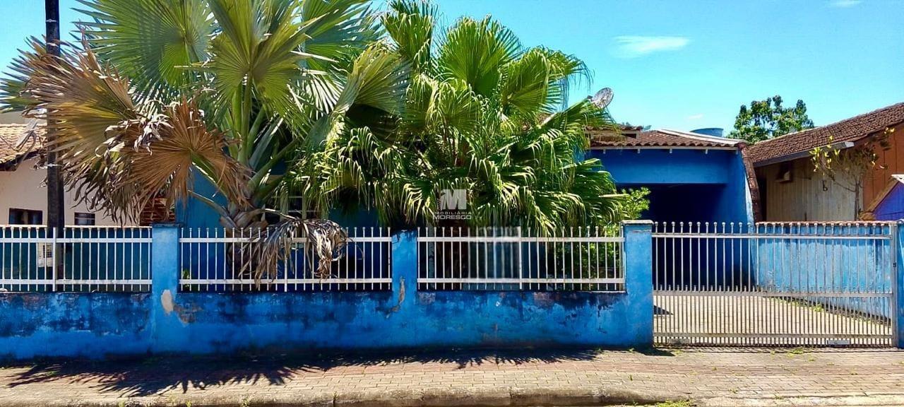 Casa à venda no bairro Dom Joaquim: 