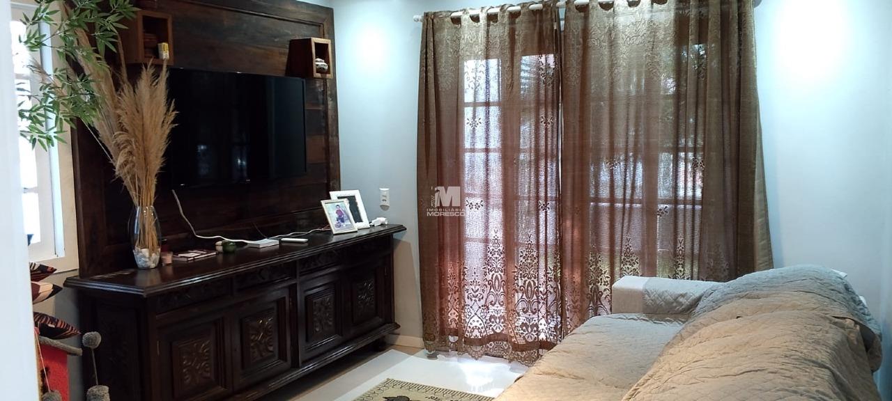 Casa à venda no bairro Dom Joaquim: 