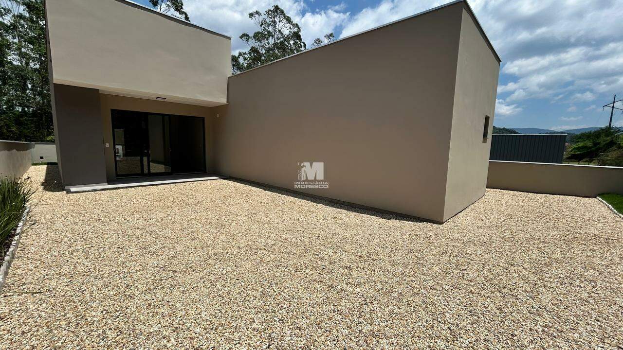 Casa à venda no bairro Centro: 