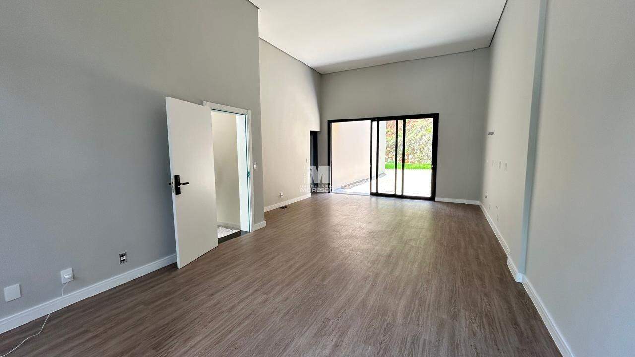 Casa à venda no bairro Centro: 