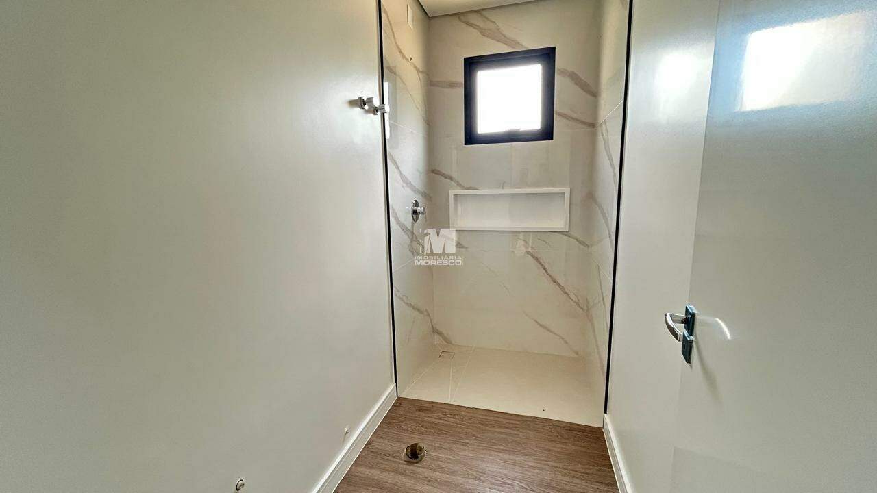 Casa à venda no bairro Centro: 