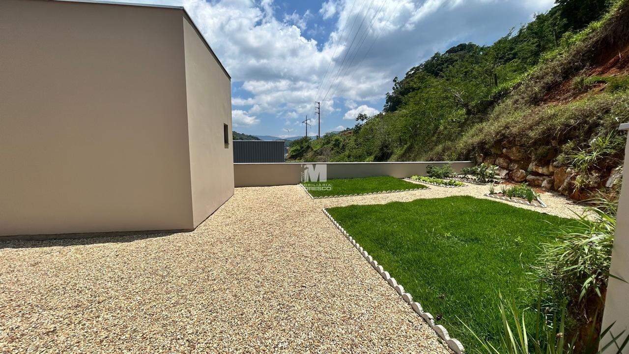 Casa à venda no bairro Centro: 