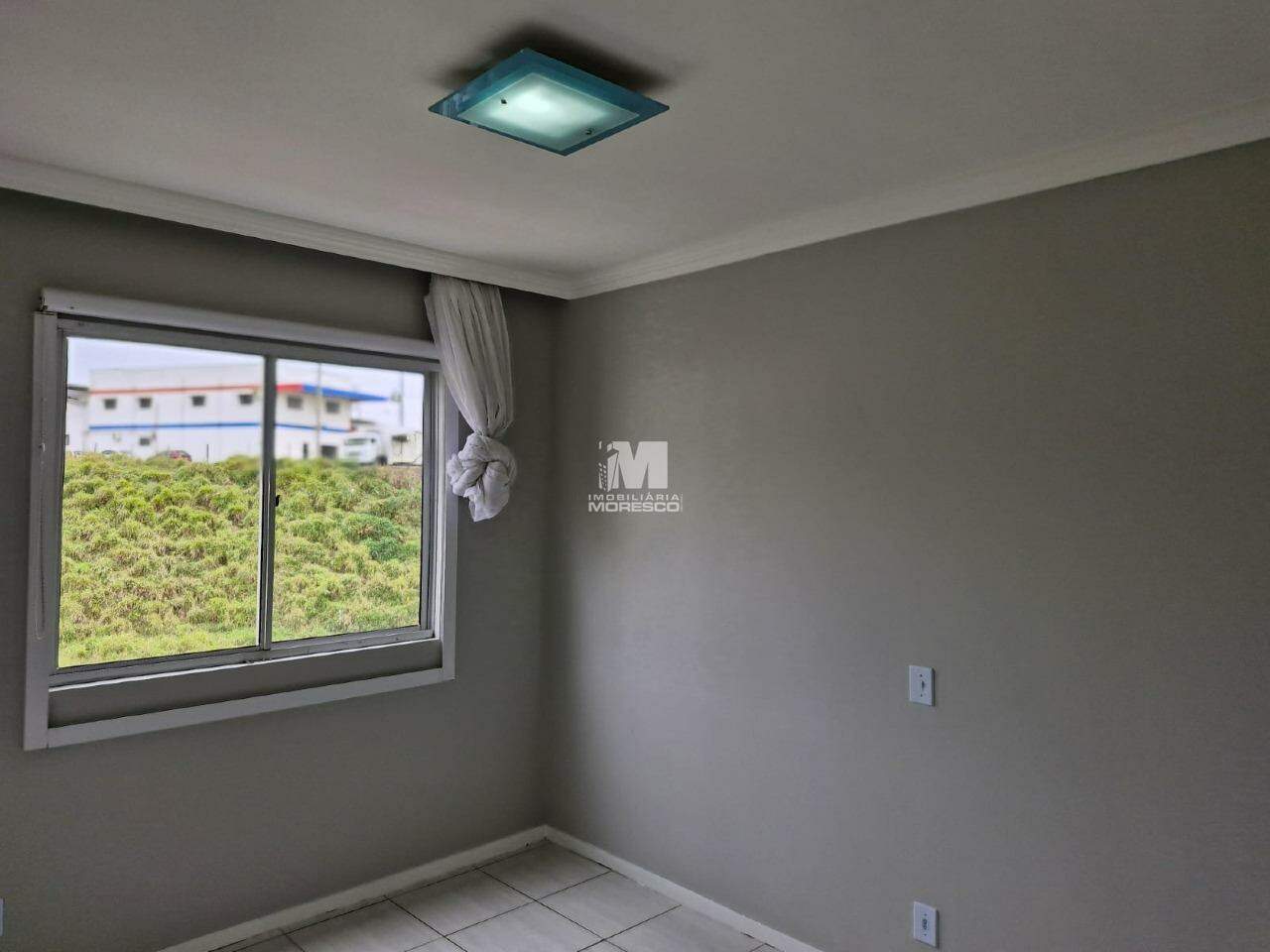 Apartamento à venda no bairro Souza Cruz: