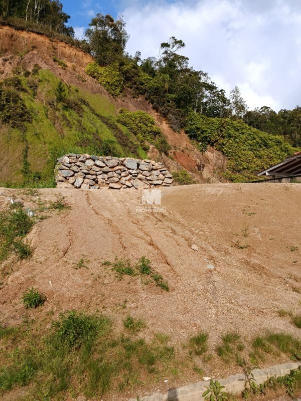 Terreno à venda no bairro Águas Claras: 