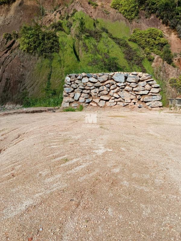 Terreno à venda no bairro Águas Claras: 