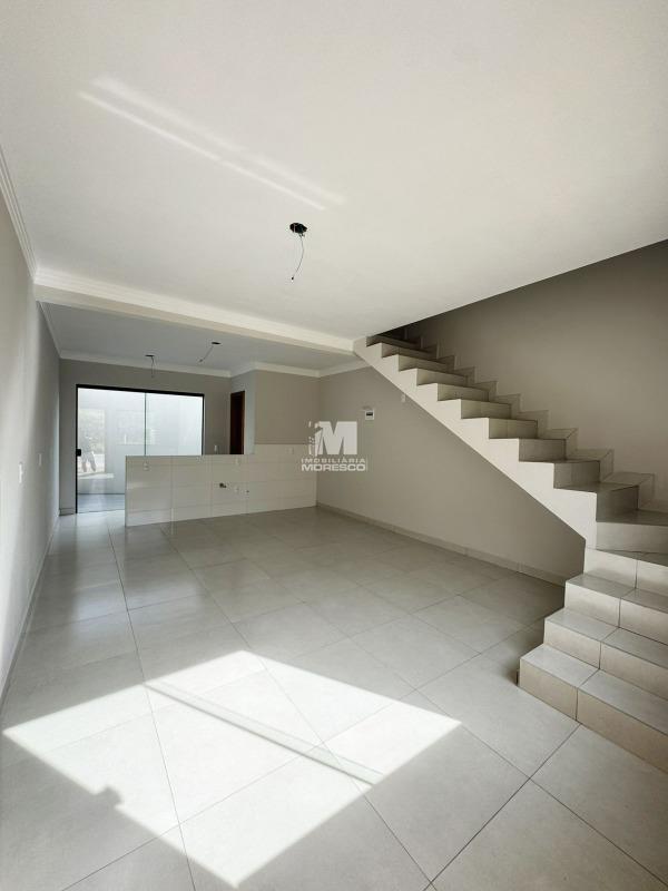 Casa à venda no bairro Limeira Baixa: 