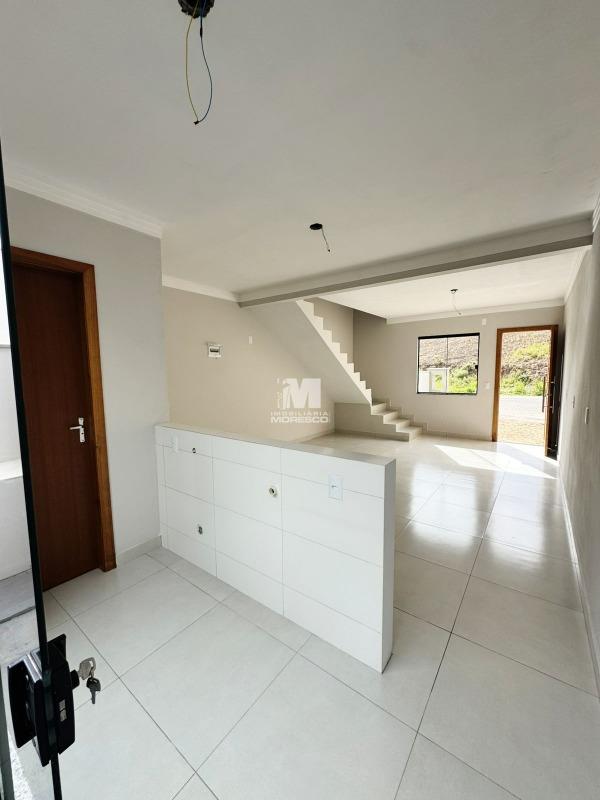 Casa à venda no bairro Limeira Baixa: 