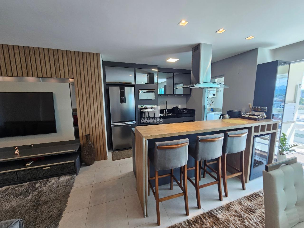 Apartamento à venda no bairro Centro II: 